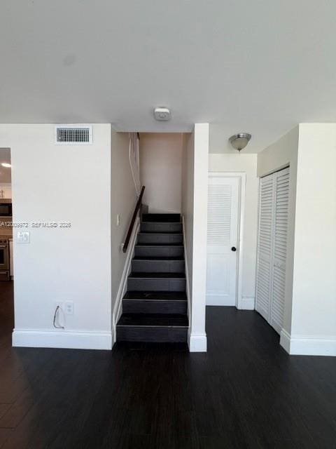 Building Photo - 4590 SW 68th Ct Cir