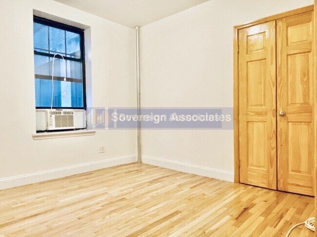 Building Photo - 295 Convent Avenue