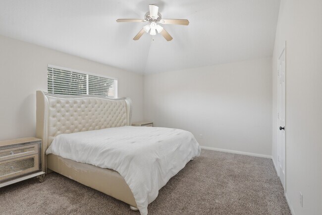Building Photo - 17003 Analisa Cir