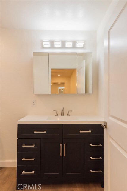 Building Photo - 819 S Meyler St