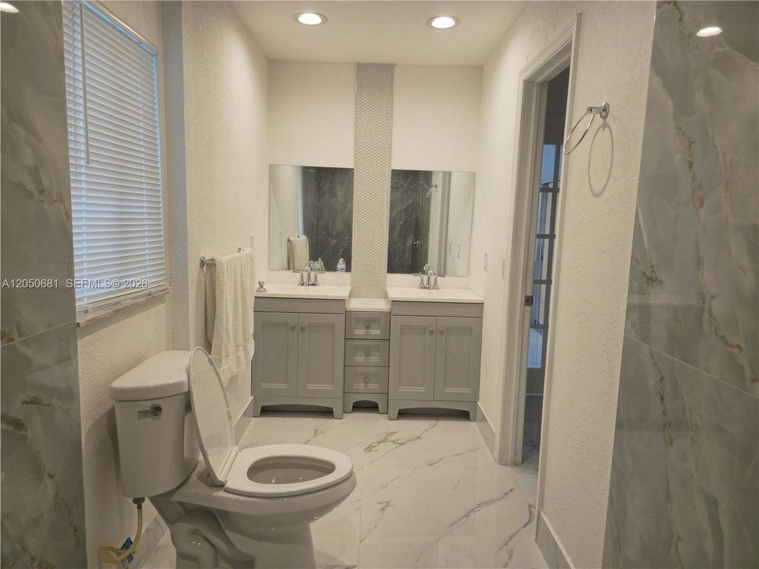 Building Photo - 7771 NW 46th St