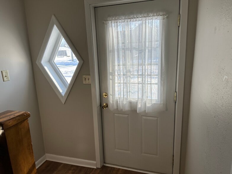 Building Photo - 2303 14th St