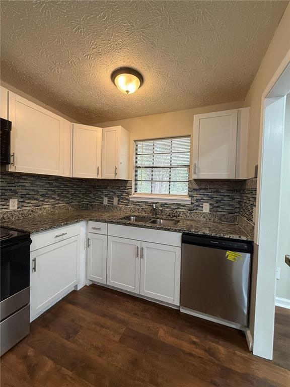 Building Photo - 8856 Gateridge Ct