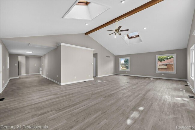 Building Photo - 3621 Livernois Rd