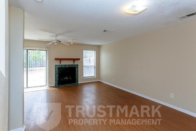 Building Photo - 4506 A Lago Cir