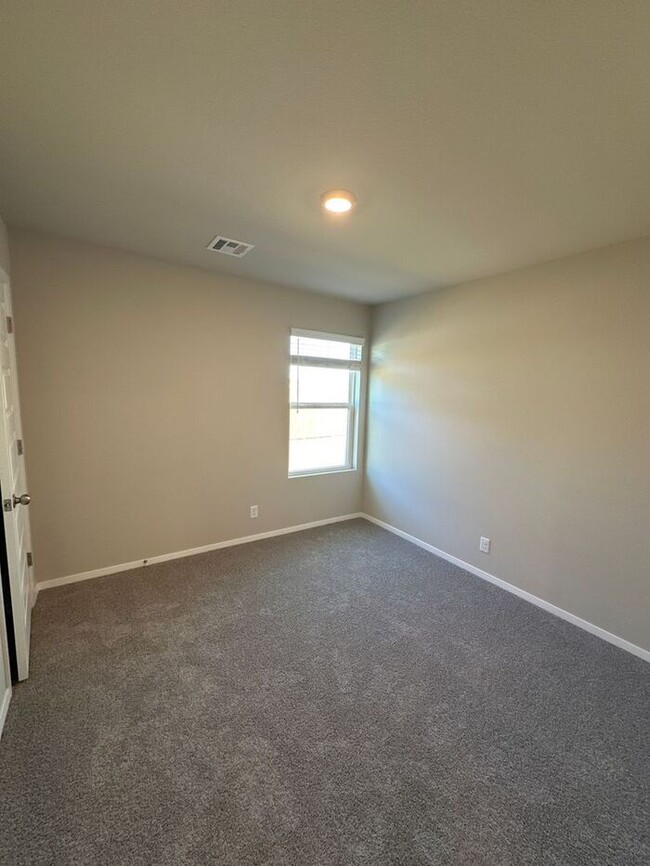 Building Photo - *Pre-leasing* BRAND NEW Three Bedroom | Tw...