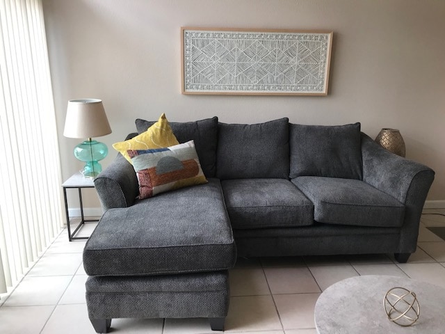 Large living space - 29509 Cara Way