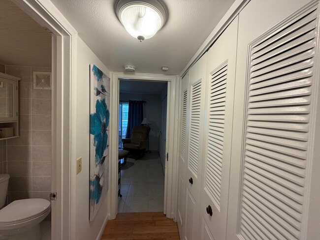 Building Photo - 335 Durham Cir