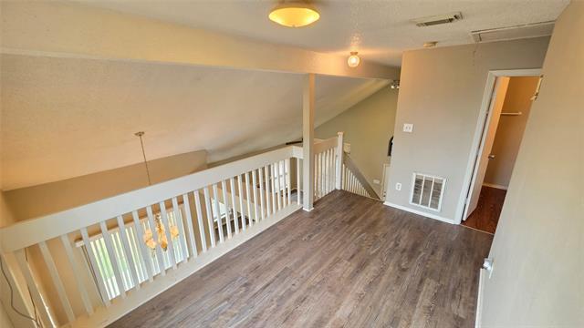 Building Photo - 6301 Fairlane Dr