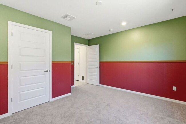 Building Photo - Modern Comfort Meets Desert Serenity – 4 Bed Rocking K Rental Home Available Now!