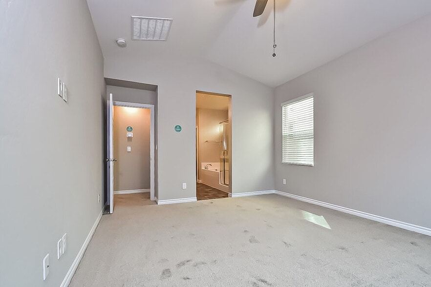 Building Photo - 4340 Latitude Valley Ct