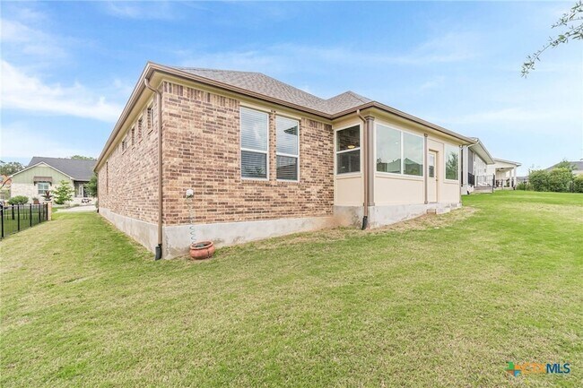 Building Photo - 144 Trotting Bear Ln