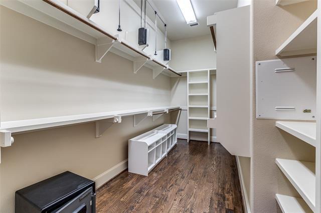 Building Photo - 2186 Aylesport Dr