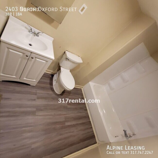 Building Photo - 2403 N Oxford St