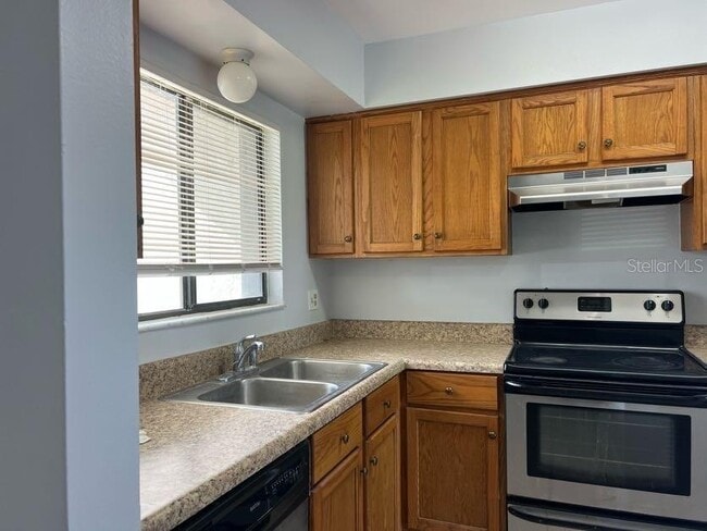 Building Photo - 207 Eden Ln