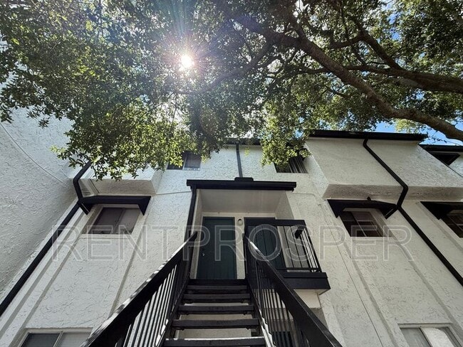 Building Photo - 4153 S Semoran Blvd