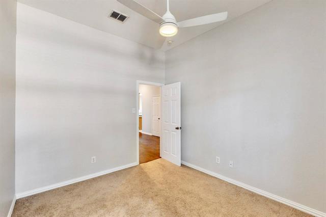 Building Photo - 7809 Enchanted Isle Dr