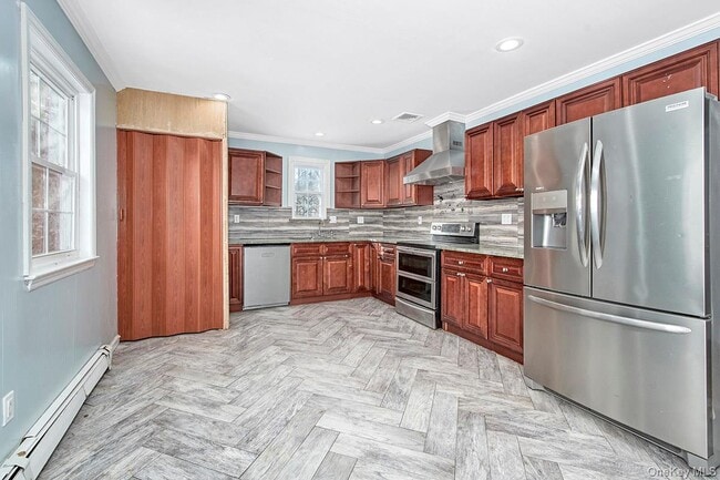 Building Photo - 50 Custis Ave