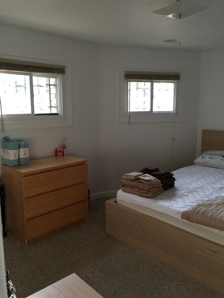 Building Photo - 1526 Potomac Ave SE