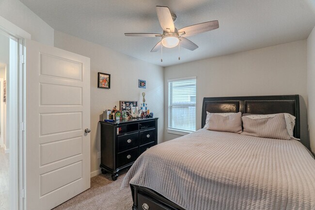 Building Photo - 22035 Juniper Crossing Dr