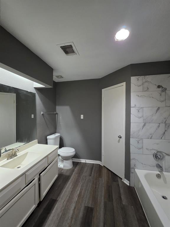 Building Photo - 22819 Carter Gate Dr