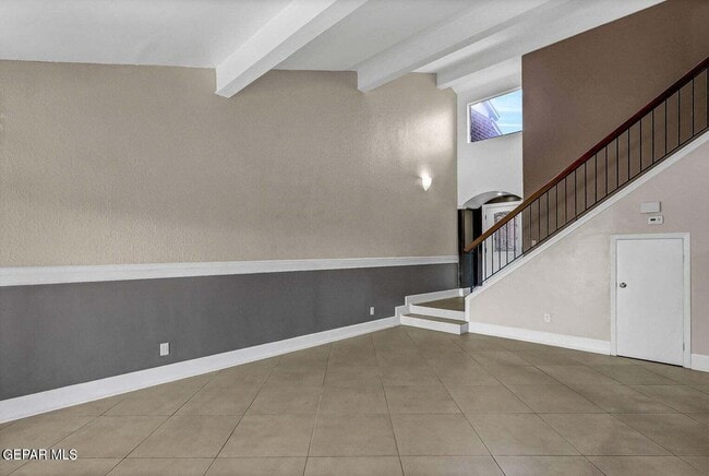 Building Photo - 6622 Dawn Dr