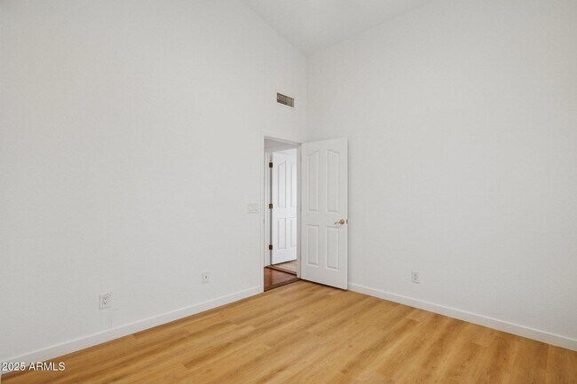 Building Photo - 16421 N 49th St