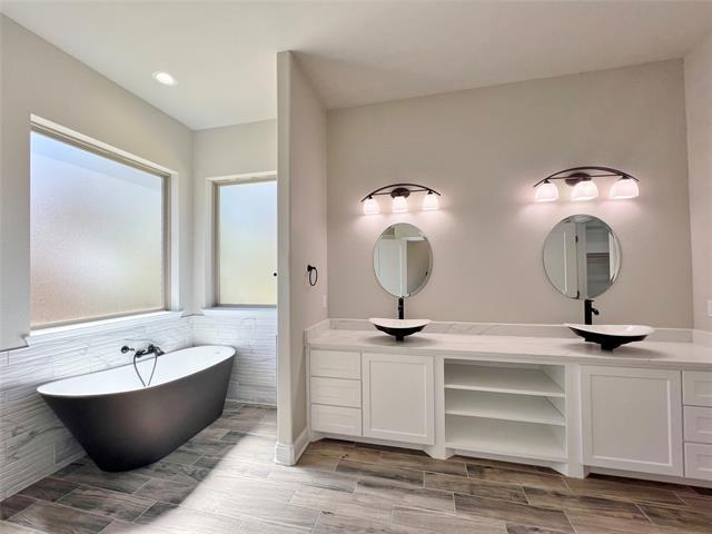 Building Photo - 101 Hearthstone Ct