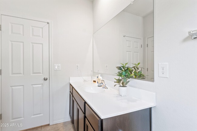 Building Photo - 24559 W Flores Dr