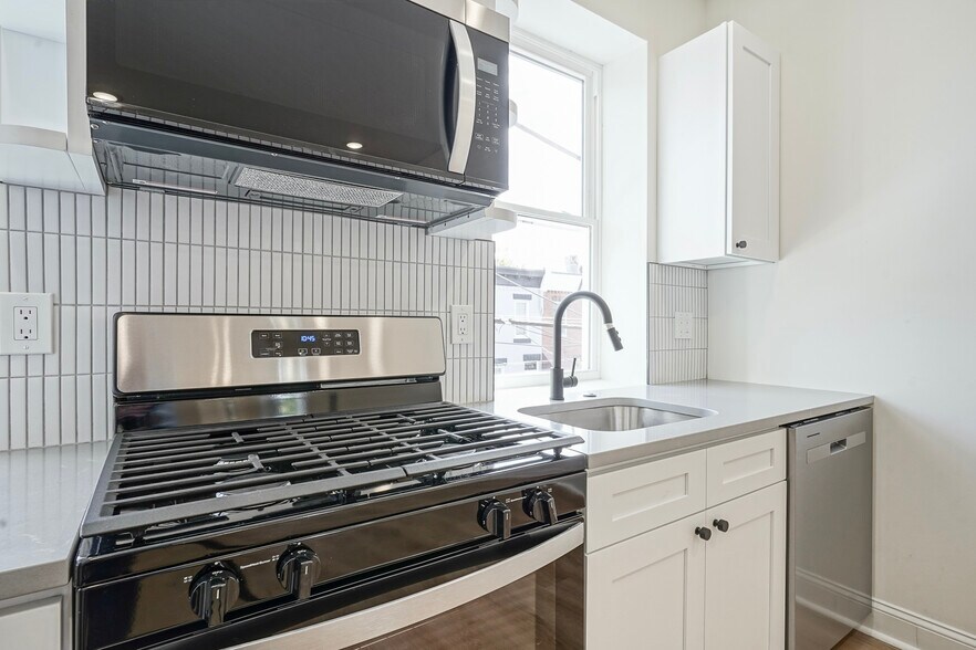 Building Photo - 1934 S 23rd St