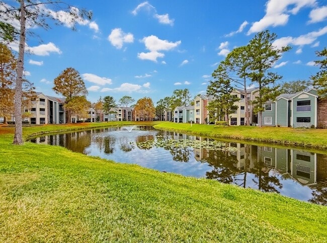 Building Photo - 2/2 Condo in Park Central, Millenia Area, Orlando