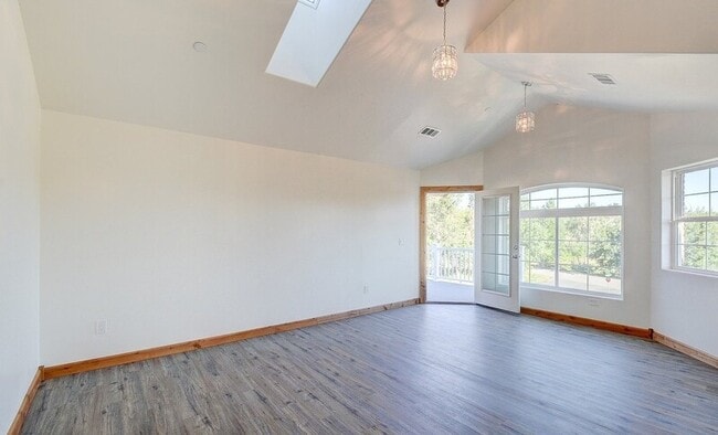 Building Photo - 6820 Willow Vista Ct