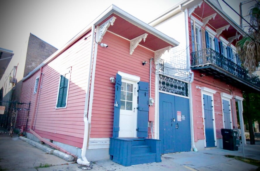 Exterior - 1039 Henriette Delille St