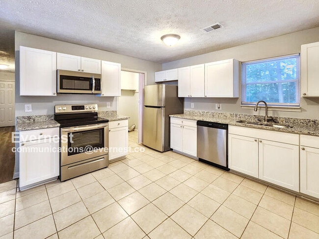 Building Photo - 415 Reed Way