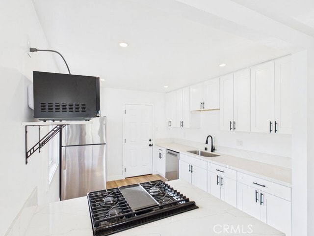 Building Photo - 3257 Luna Ave