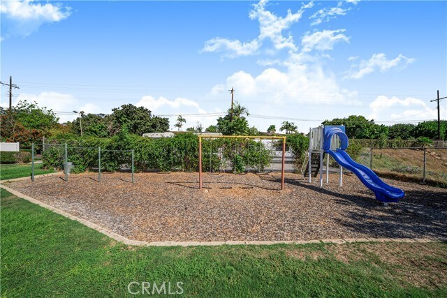 Building Photo - 8249 Haseltine Green