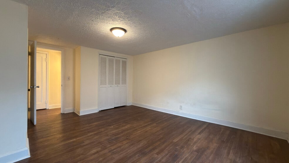 Bedroom 1 - 221 Walnut St