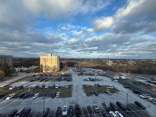 Building Photo - 1 Cityview Ln