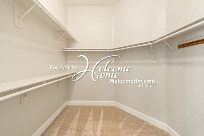 Building Photo - 15020 Redmond Lp