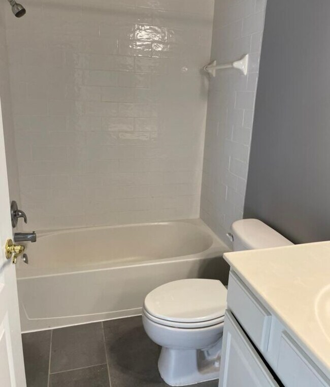 Building Photo - 5540 Lanier Ave