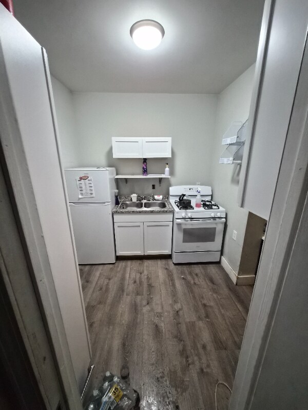 Building Photo - 540 Niagara St