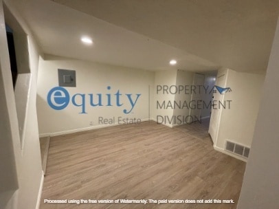 Building Photo - Spacious Taylorsville Home