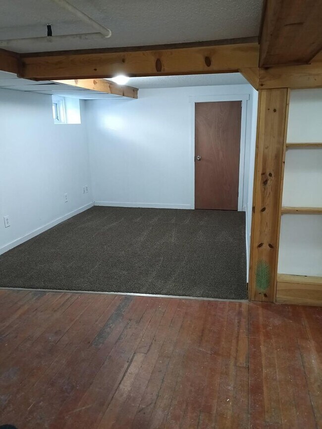 Building Photo - 2023 Hibbing