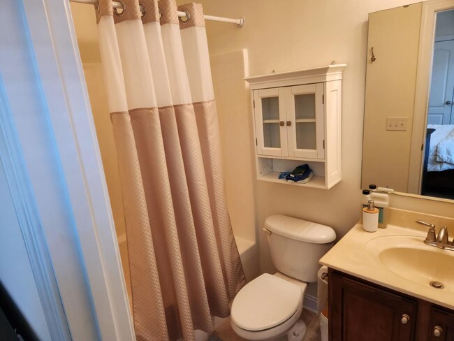 Building Photo - 4 Bedroom/3.5 Bathroom in Waxhaw COMING SOON!