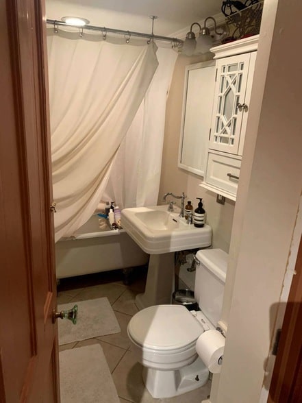 Building Photo - 299 Cumberland St