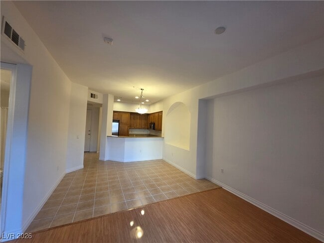 Building Photo - 62 E Serene Ave