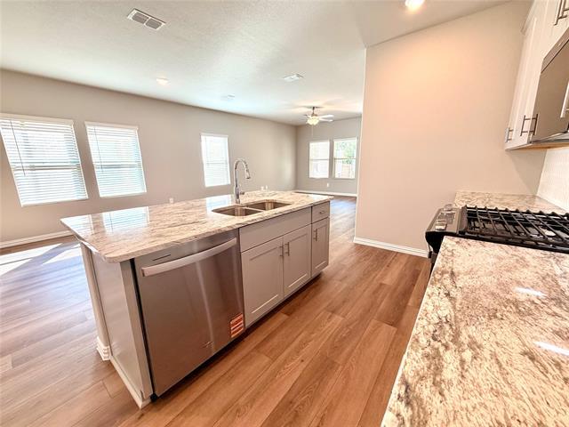 Building Photo - 3408 Brompton Dr