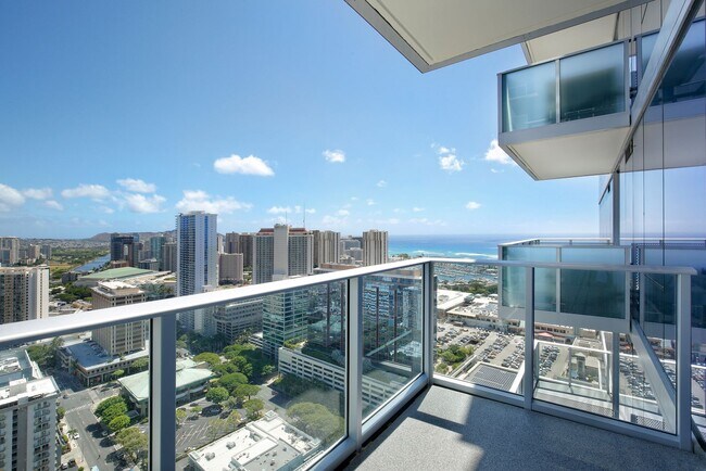 Building Photo - Azure 3505 - Urban living in Azure Ala Moana!