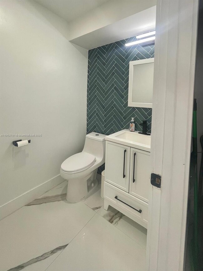 Building Photo - 15465 SW 86th Terrace