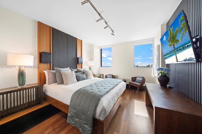 Building Photo - 101 20th St